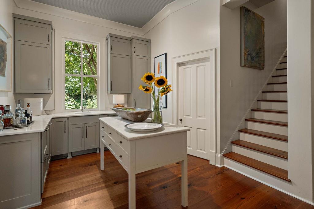 501 S AMERICA Street