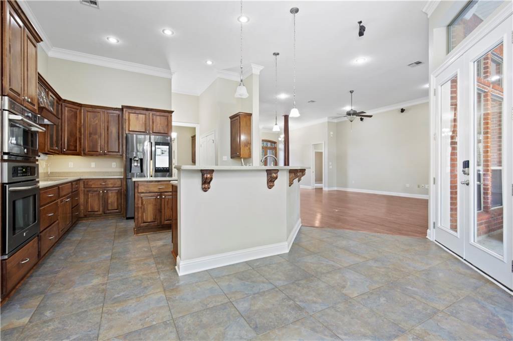 264 THORNWOOD Drive