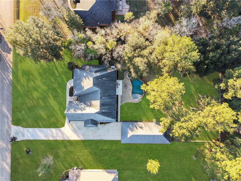 264 THORNWOOD Drive