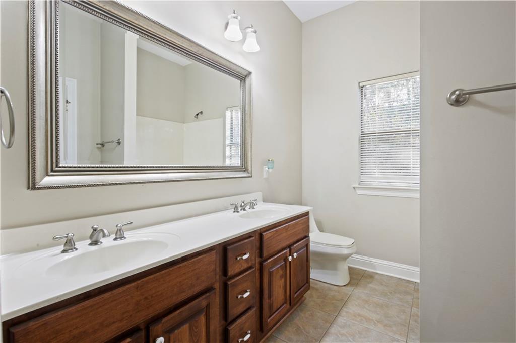 264 THORNWOOD Drive