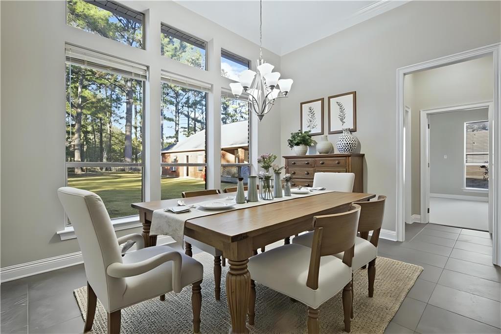 264 THORNWOOD Drive
