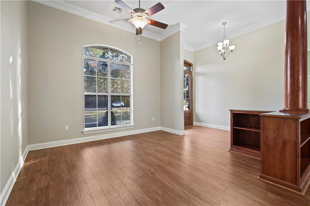 264 THORNWOOD Drive