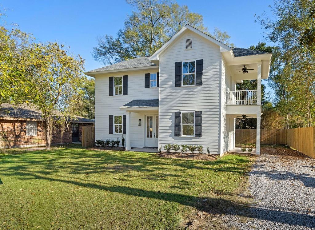 218 N JACKSON Street