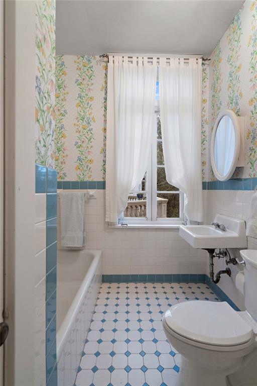 416 S AMERICA Street