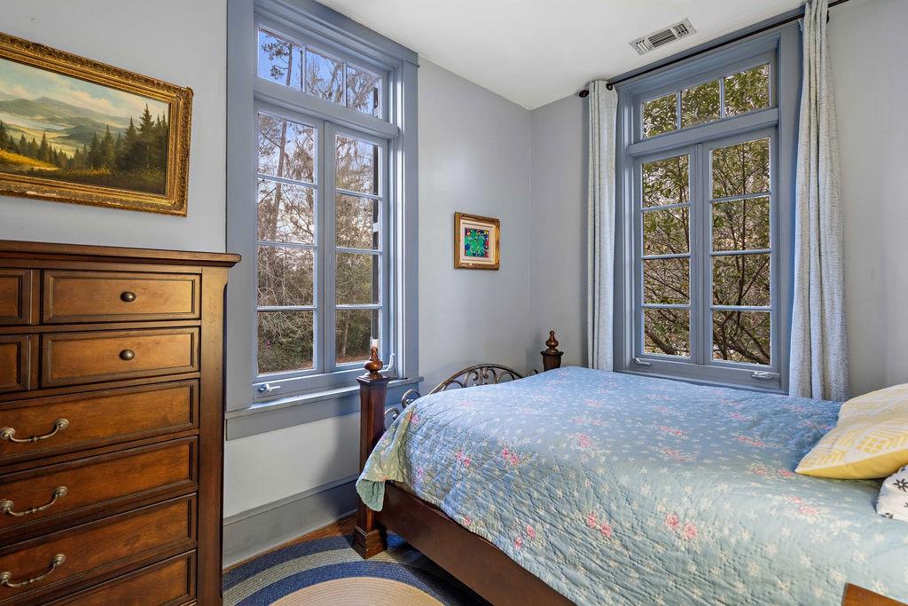 416 S AMERICA Street