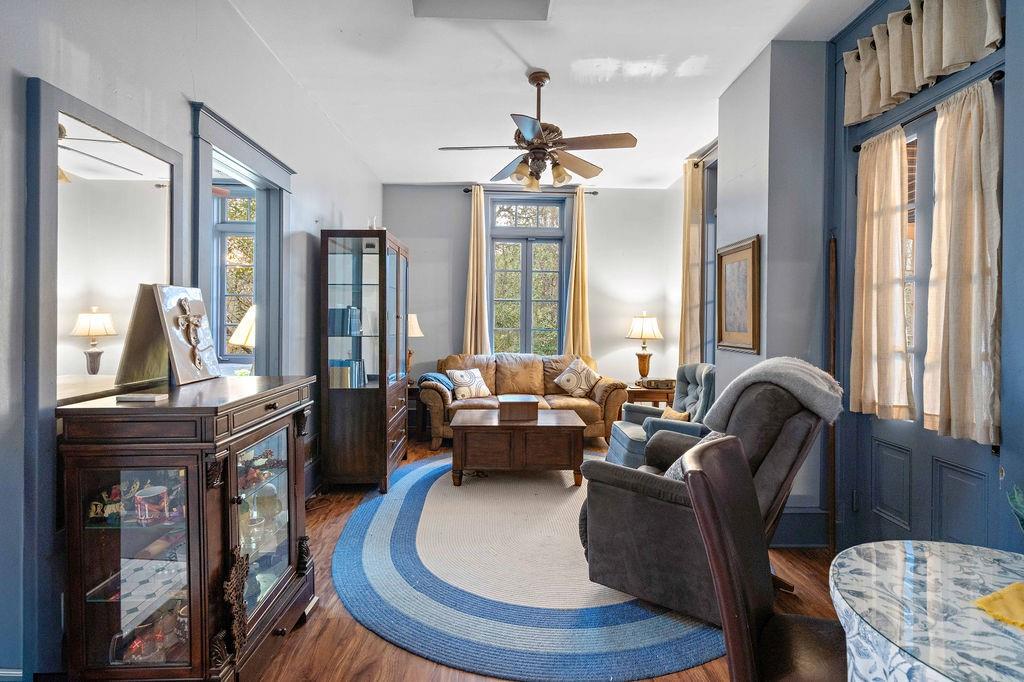 416 S AMERICA Street