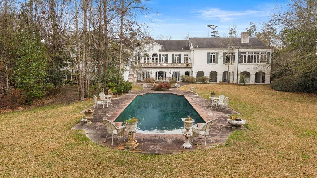 416 S AMERICA Street