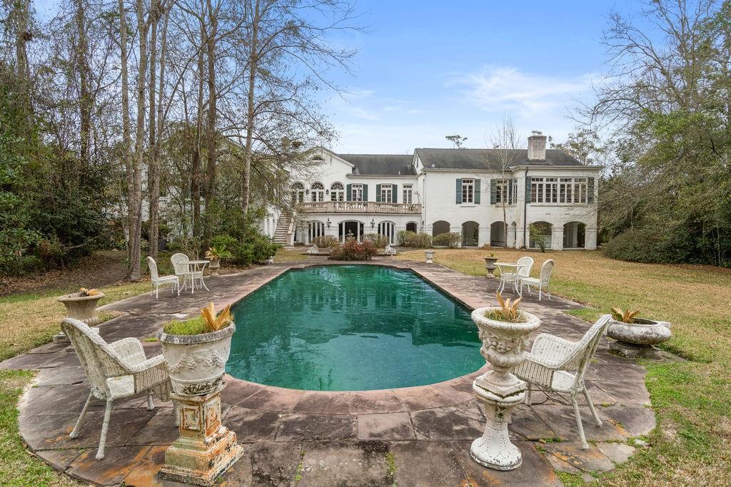 416 S AMERICA Street