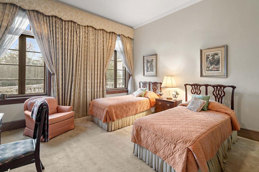 416 S AMERICA Street