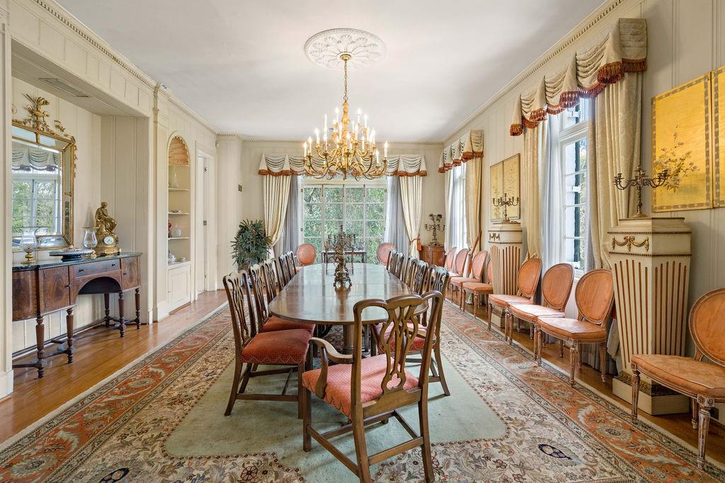 416 S AMERICA Street