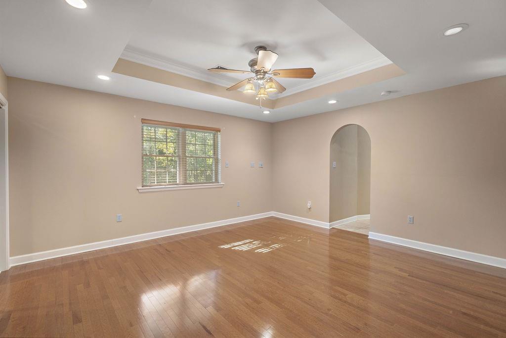 35 OAKLAWN Drive