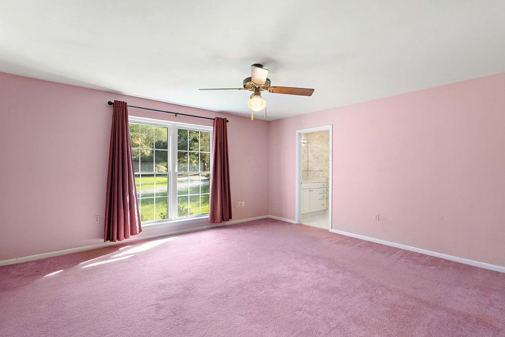 35 OAKLAWN Drive