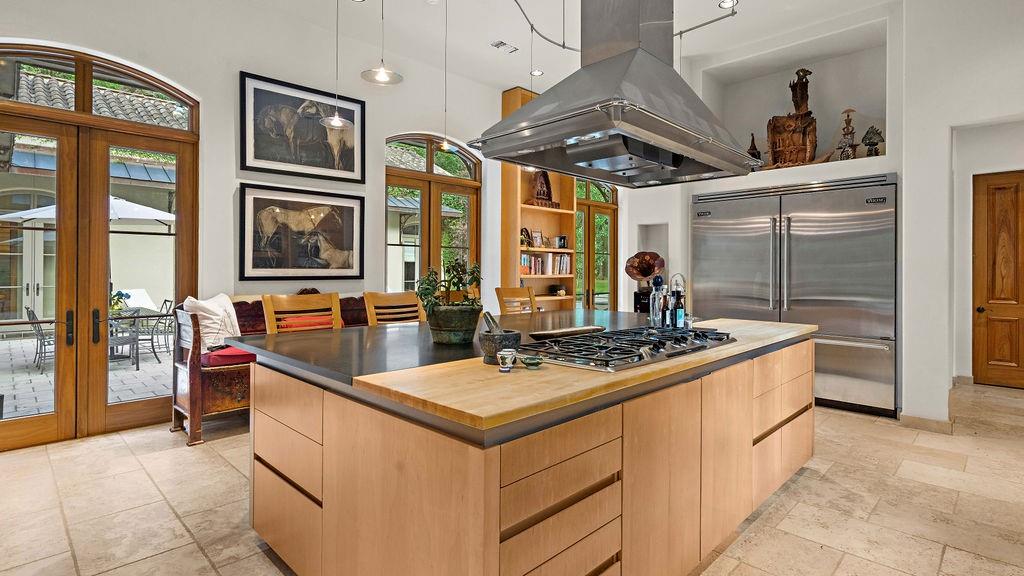 12100 HAY HOLLOW Road