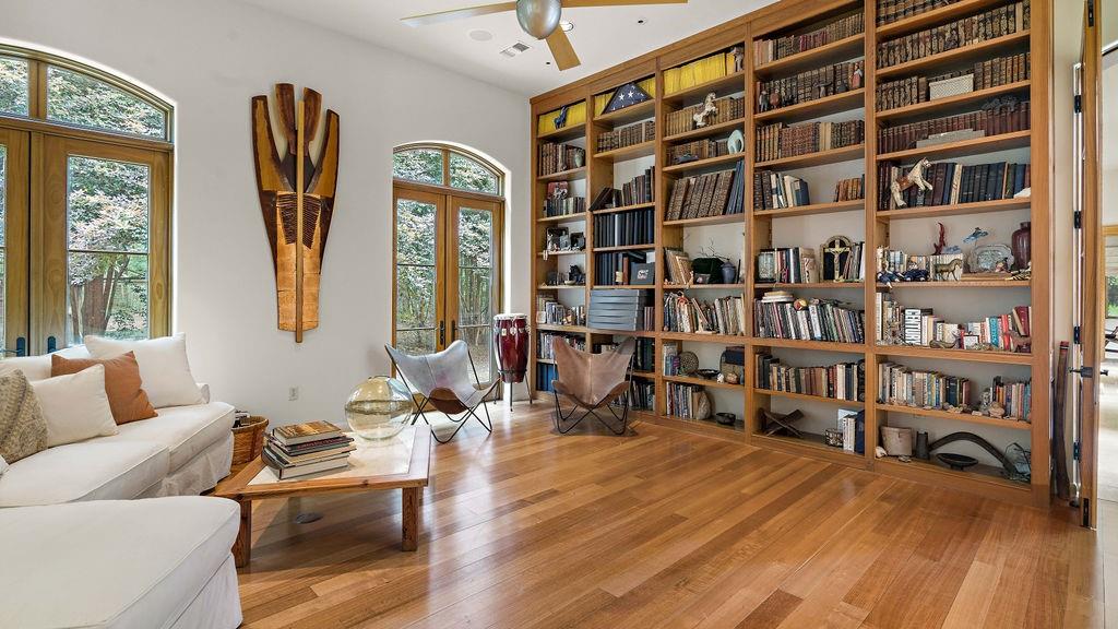 12100 HAY HOLLOW Road