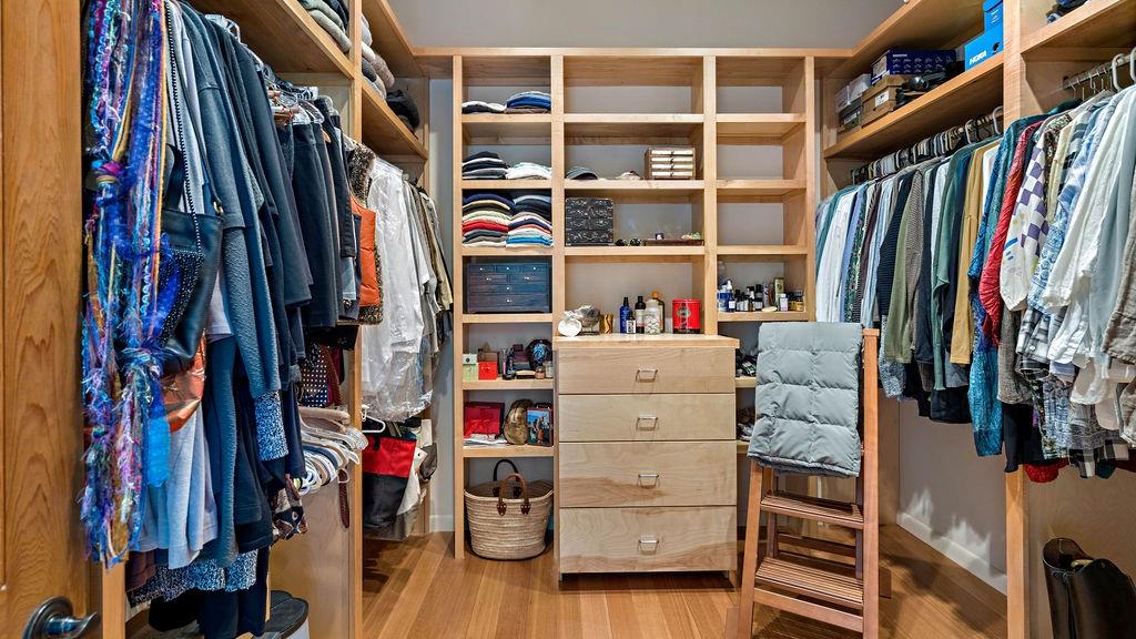 12100 HAY HOLLOW Road