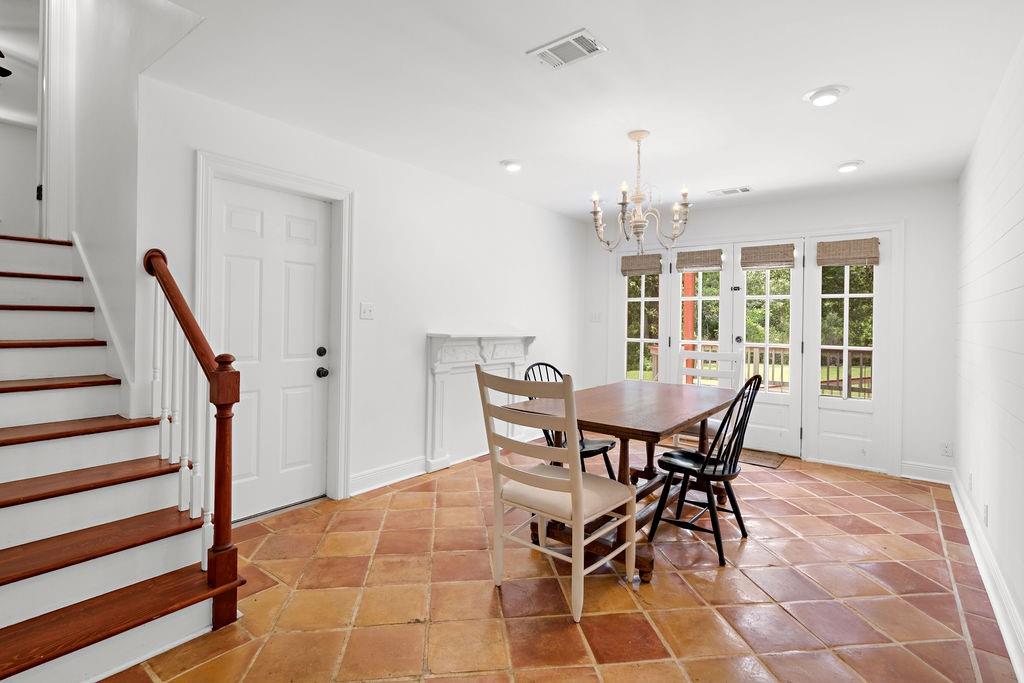 222 COFFEE Street