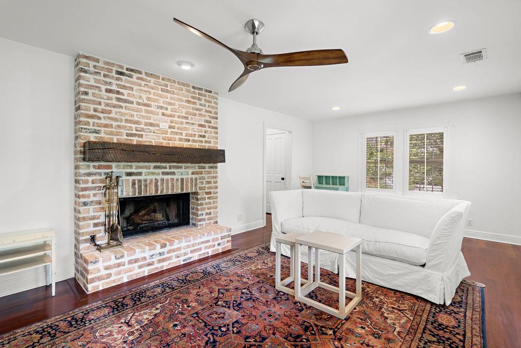 222 COFFEE Street