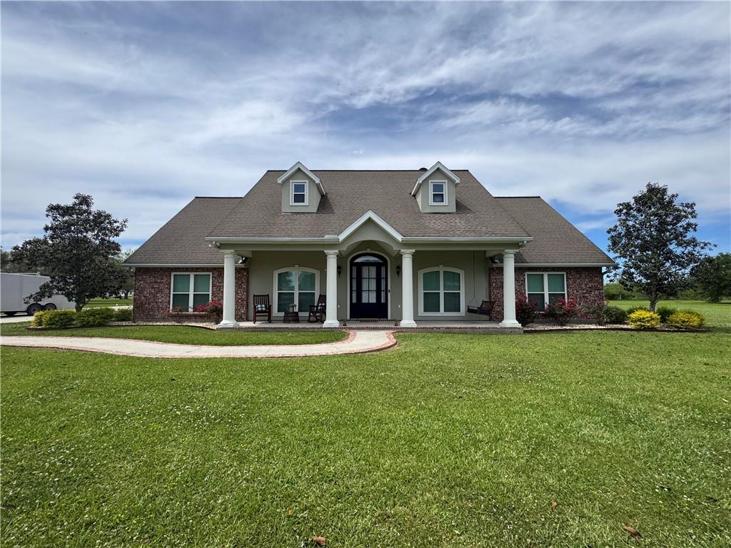 2710 LLOYD Road