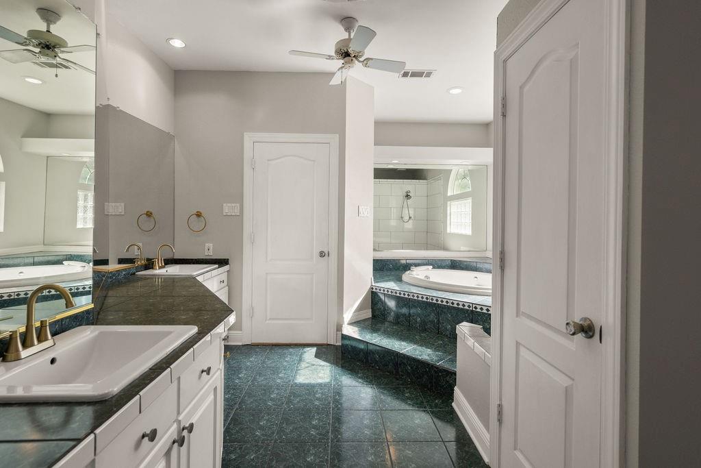 67 N DOGWOOD Drive