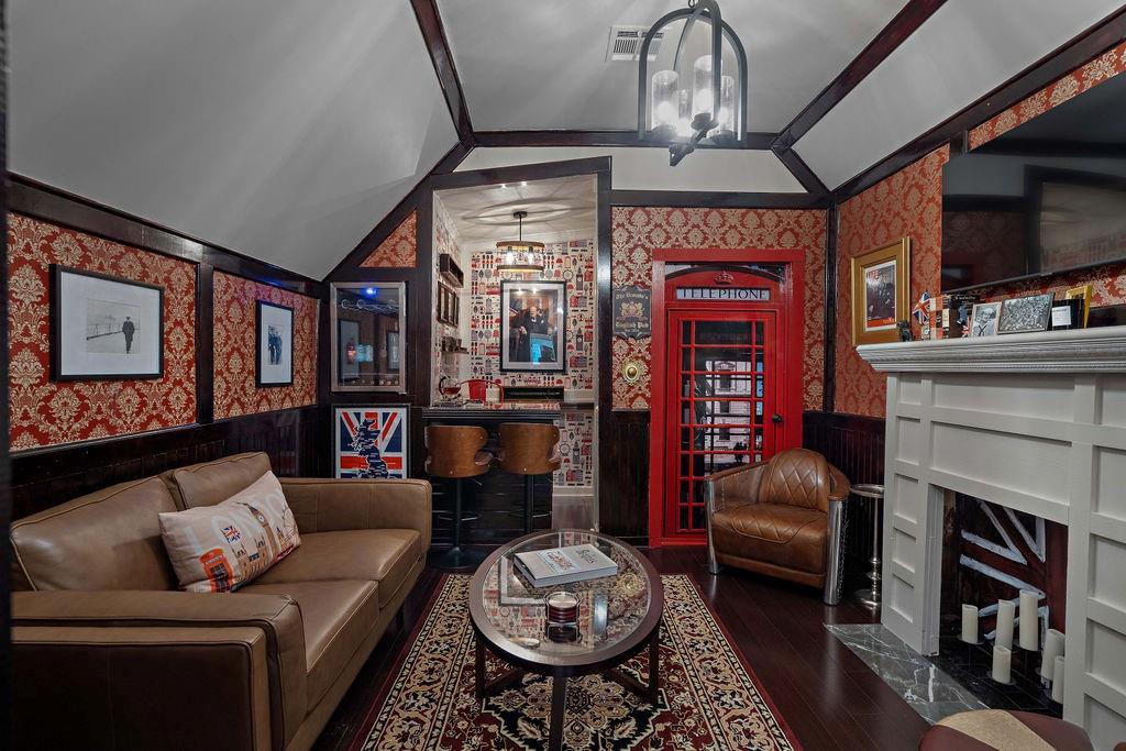 111 MAPLE RIDGE Way