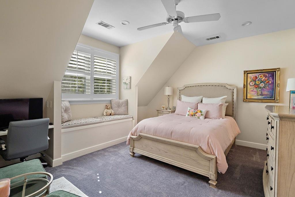 111 MAPLE RIDGE Way