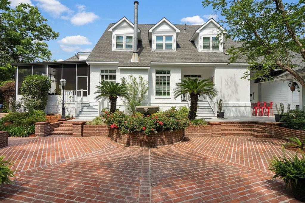111 MAPLE RIDGE Way