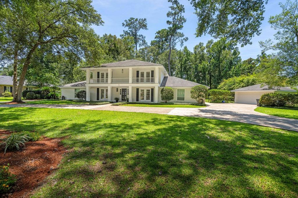72 RIVERDALE Drive