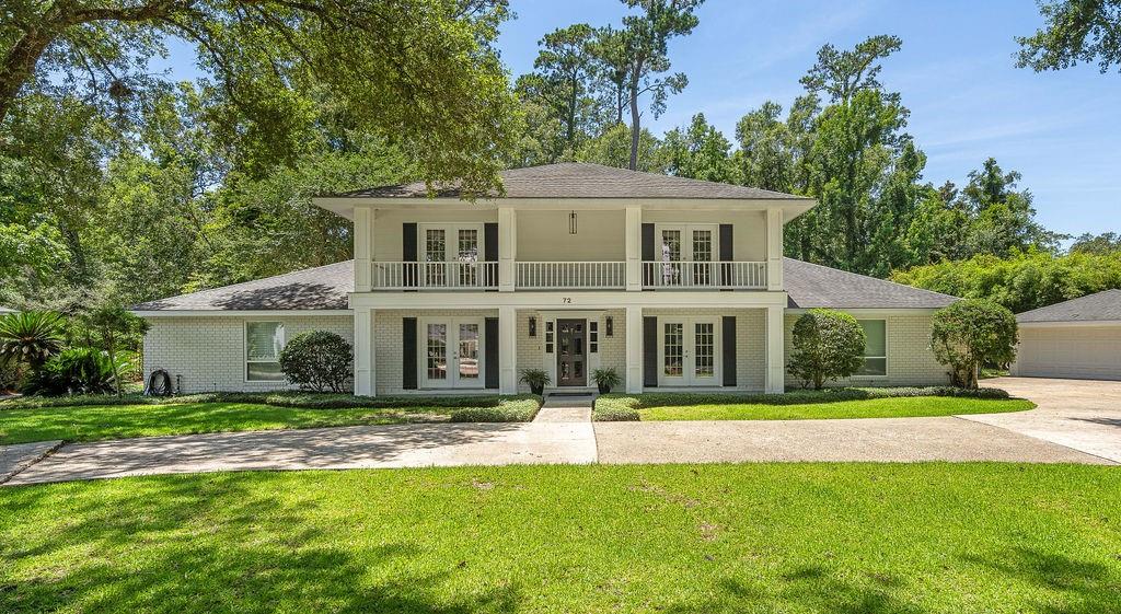 72 RIVERDALE Drive