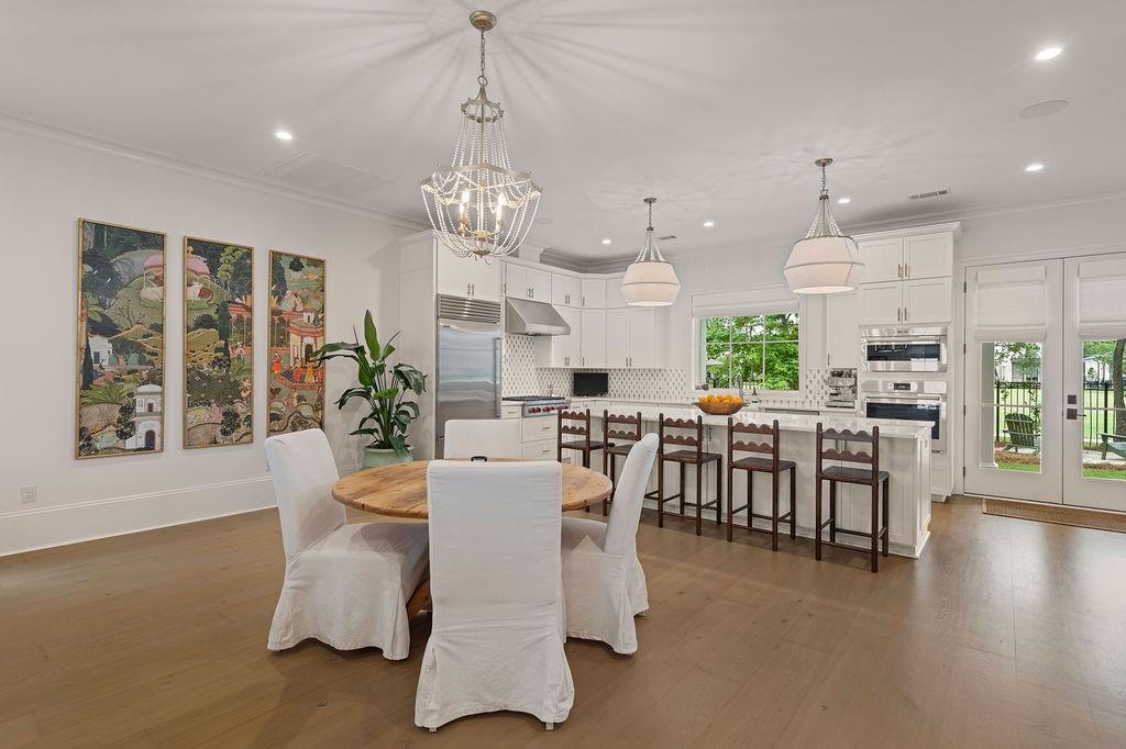 61 HUMMINGBIRD Road