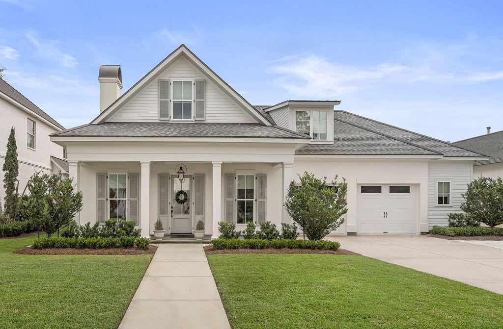 61 HUMMINGBIRD Road