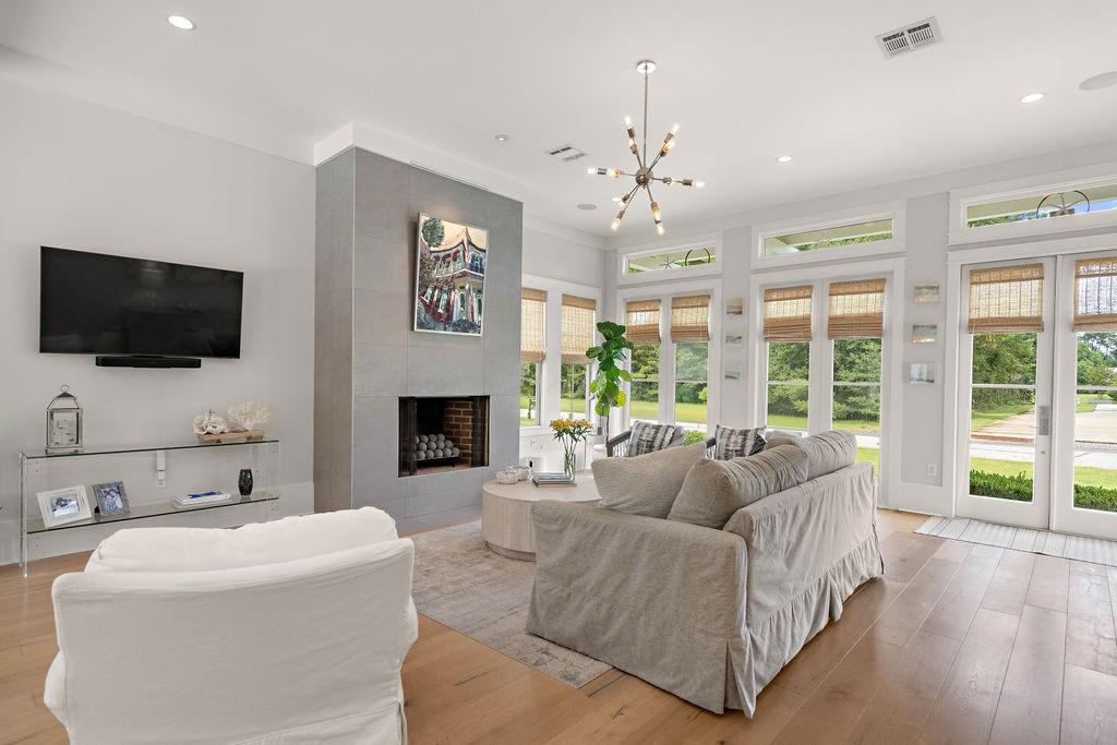 96 HUMMINGBIRD Road