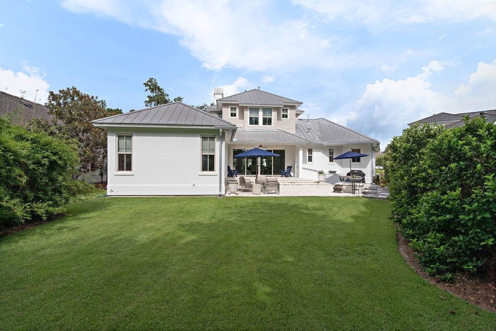 96 HUMMINGBIRD Road