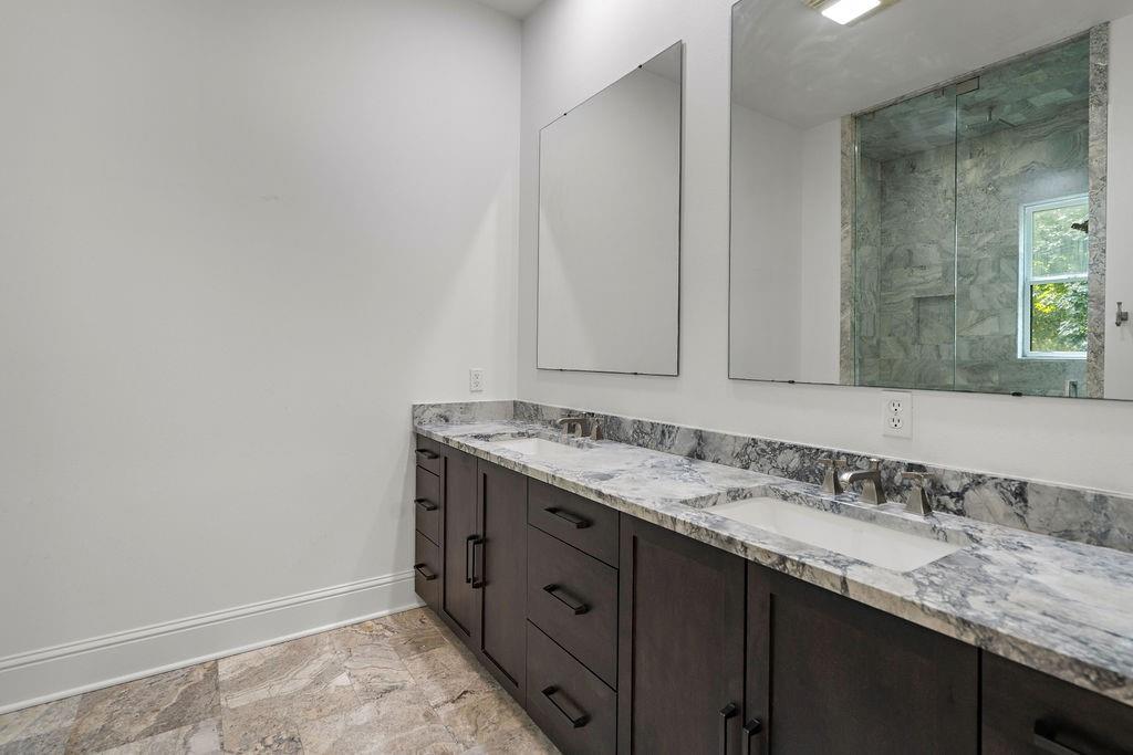 74438 HOLLY Lane