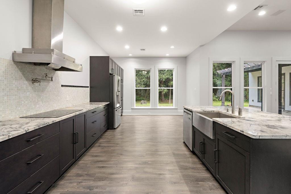 74438 HOLLY Lane