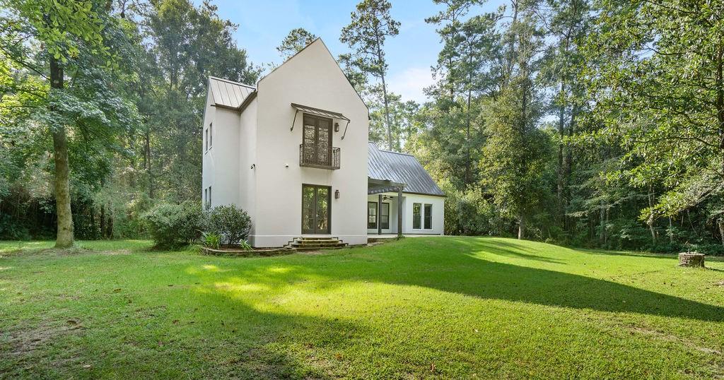 74438 HOLLY Lane