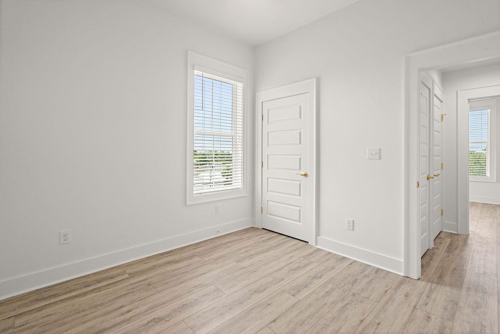 124 COURT Street 402
