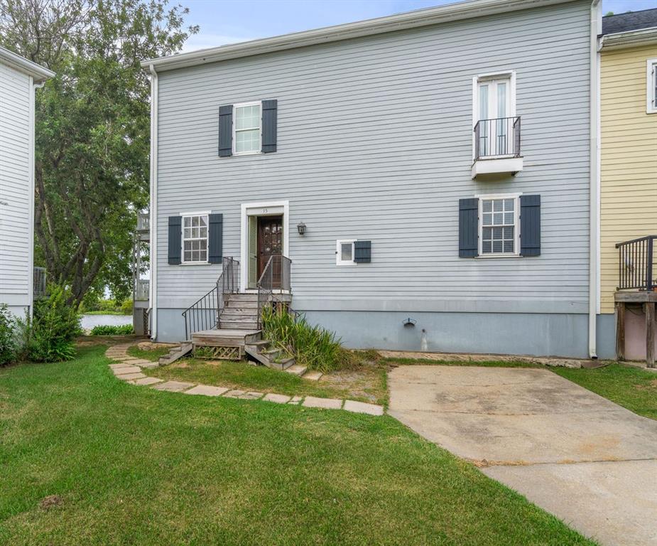 15 PLACE LAFITTE Place