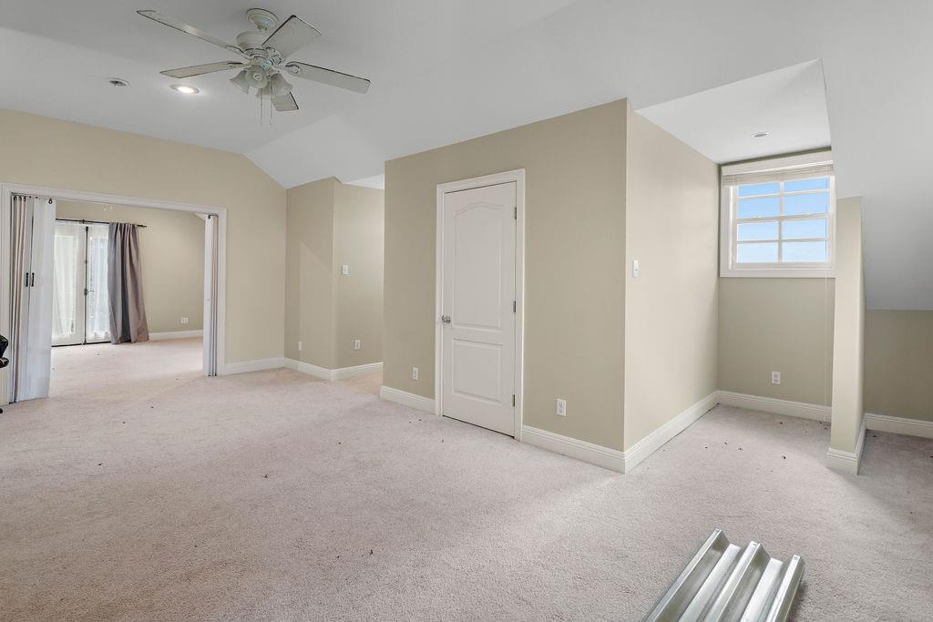 15 PLACE LAFITTE Place