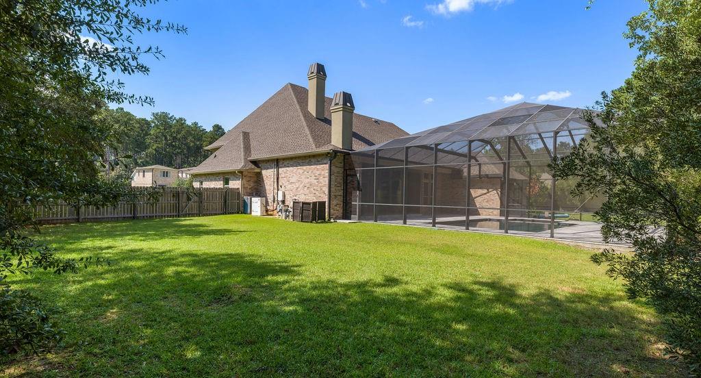124 HERITAGE OAKS Boulevard