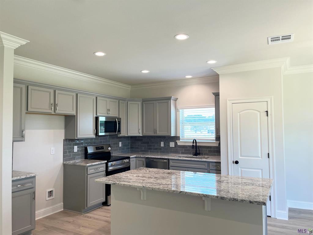 1449 Zachery Court
