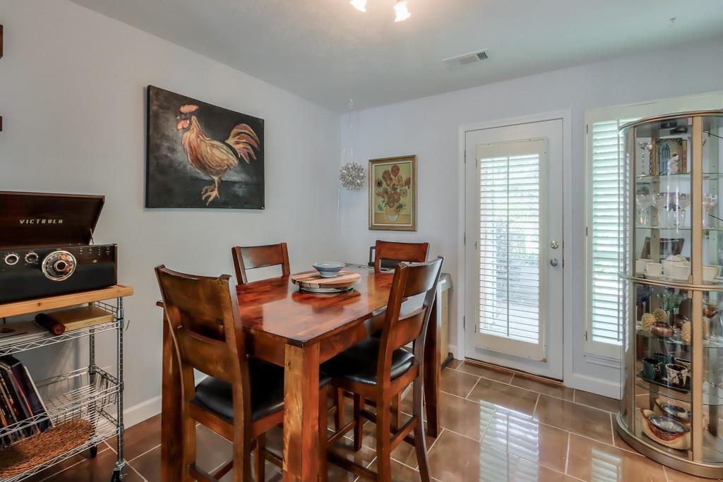 2320 Newport Landing