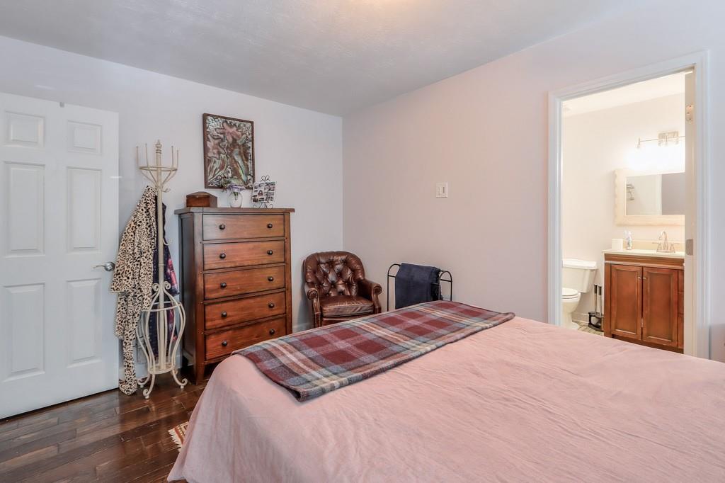 2320 Newport Landing