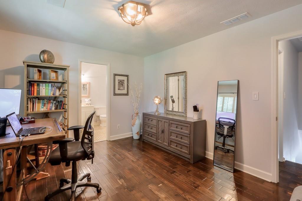 2320 Newport Landing