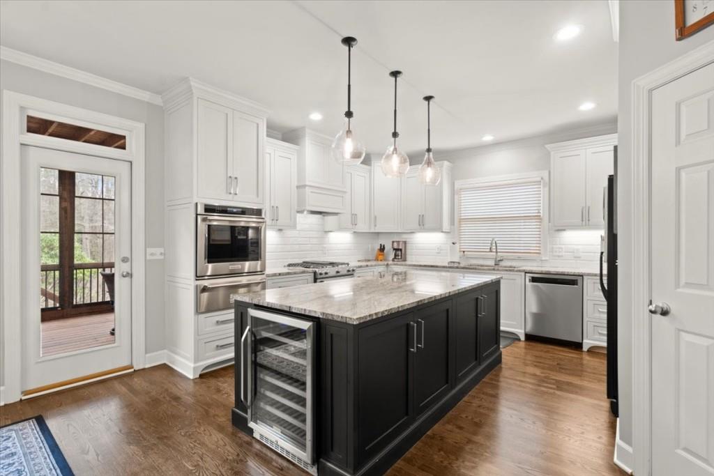 215 Oakhurst Leaf Drive