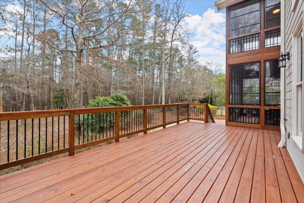 215 Oakhurst Leaf Drive