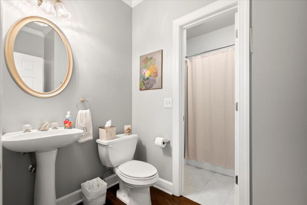 215 Oakhurst Leaf Drive