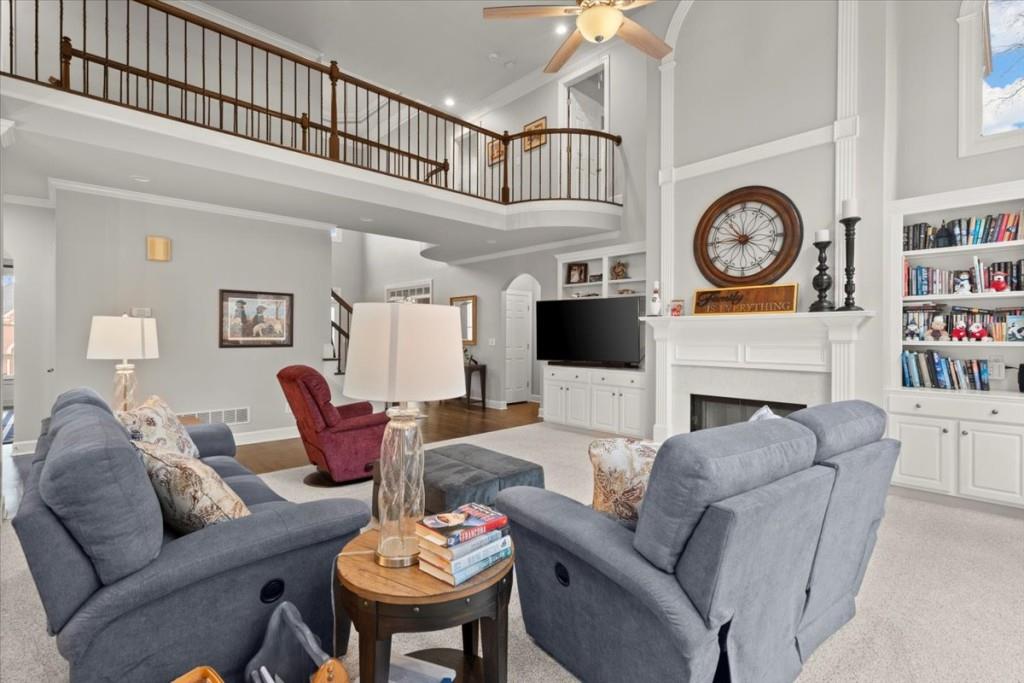 215 Oakhurst Leaf Drive