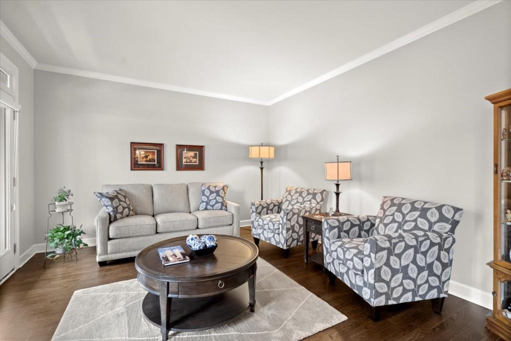 215 Oakhurst Leaf Drive