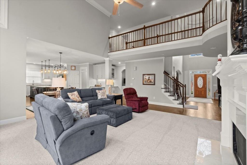 215 Oakhurst Leaf Drive