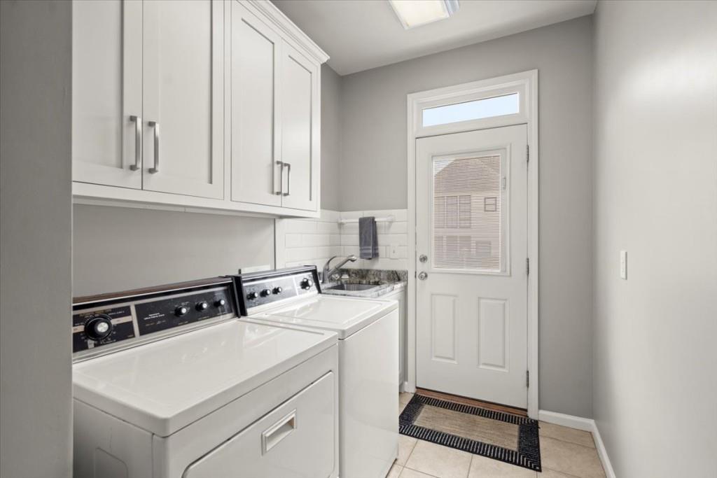 215 Oakhurst Leaf Drive